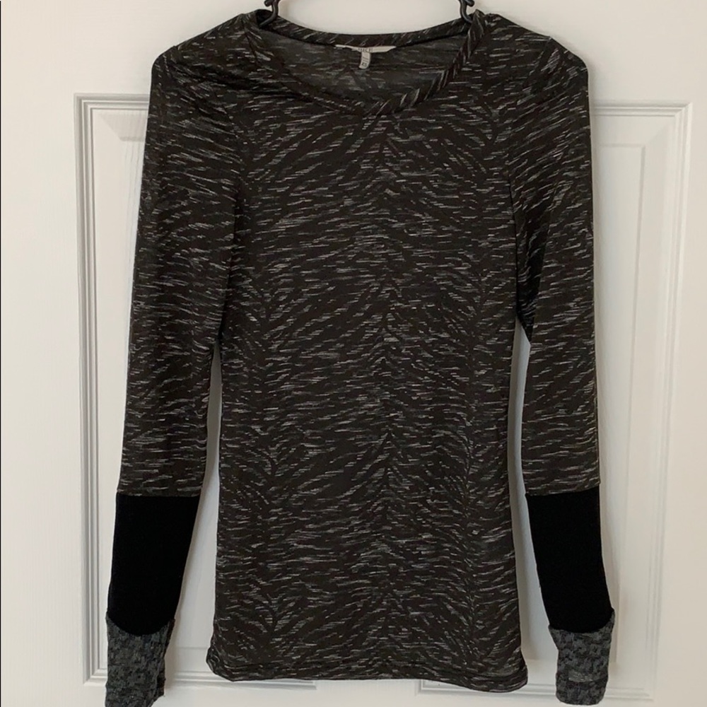BKE Black/ Grey Long Sleeve Top